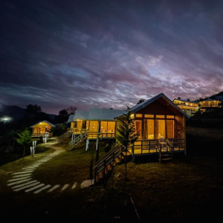 best eco luxury camp in chopta